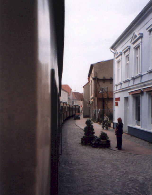 Enkel00a.jpg (56868 Byte)