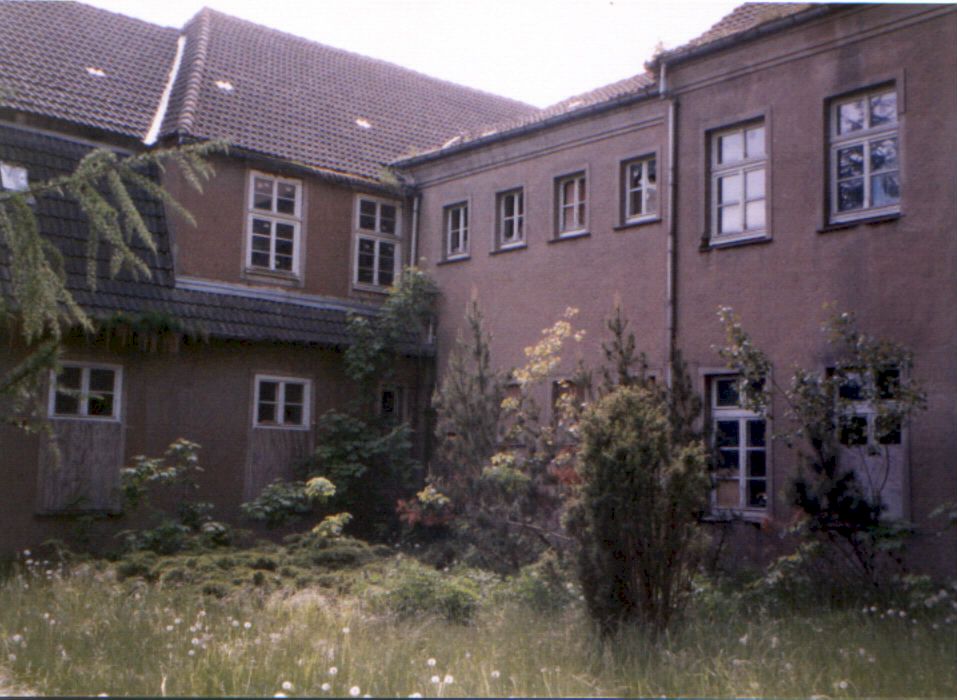 Enkel14a.jpg (103323 Byte)