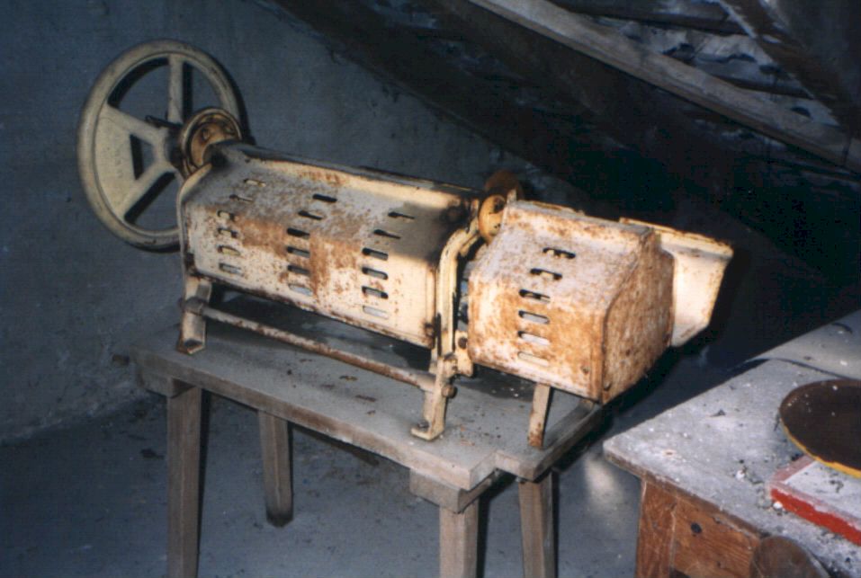 Enkel25a.jpg (80933 Byte)