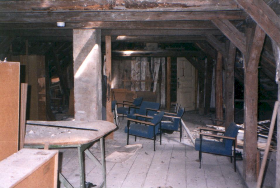 Enkel27a.jpg (85115 Byte)